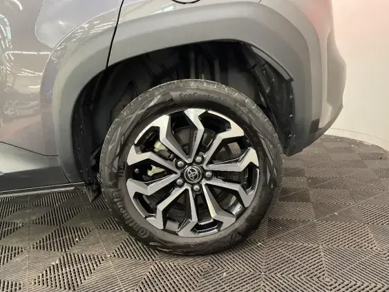 TOYOTA YARIS CROSS I - voiture d'occasion - Photo 24