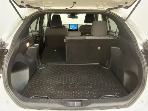 TOYOTA YARIS CROSS I - voiture d'occasion - Photo 16