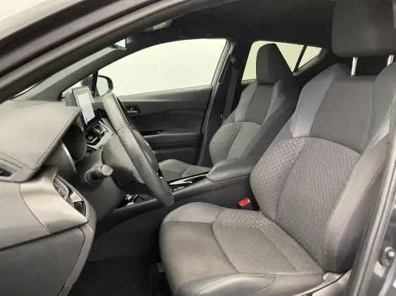 TOYOTA C-HR - voiture d'occasion - Photo 18