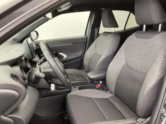 TOYOTA YARIS CROSS I - voiture d'occasion - Photo 18