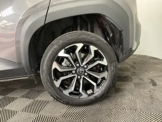 TOYOTA YARIS CROSS I - voiture d'occasion - Photo 24