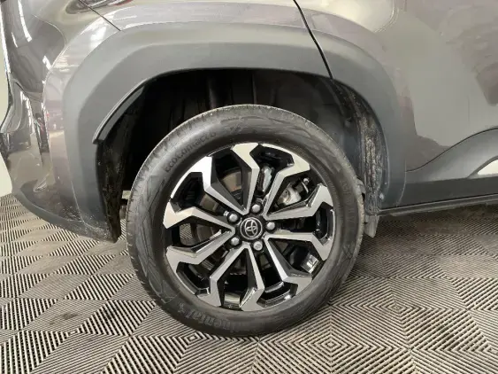 TOYOTA YARIS CROSS I - voiture d'occasion - Photo 25