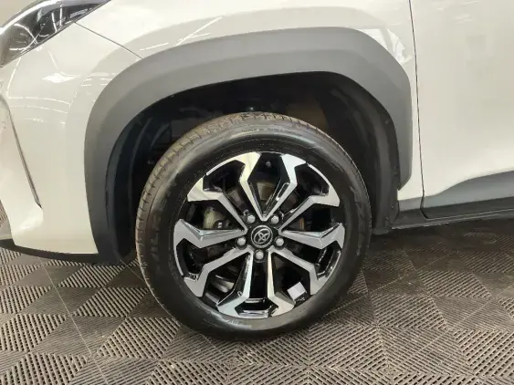 TOYOTA YARIS CROSS I - voiture d'occasion - Photo 23