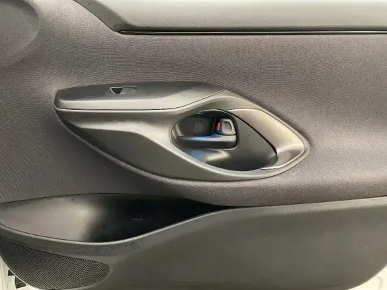 TOYOTA YARIS IV - voiture d'occasion - Photo 20