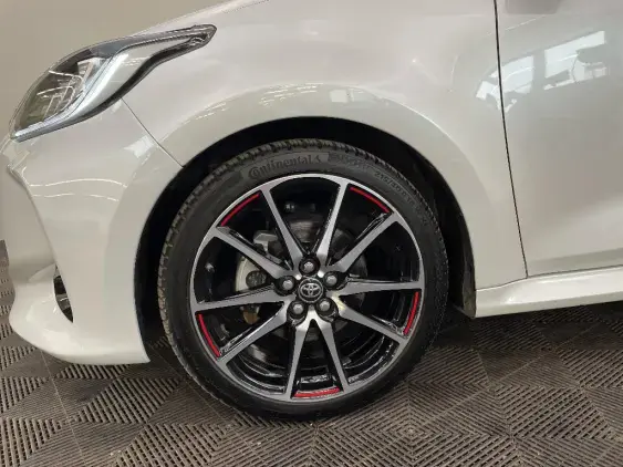 TOYOTA YARIS IV - voiture d'occasion - Photo 23