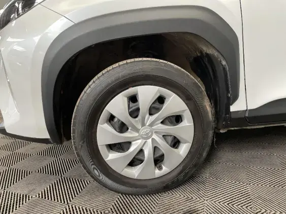 TOYOTA YARIS CROSS I - voiture d'occasion - Photo 23