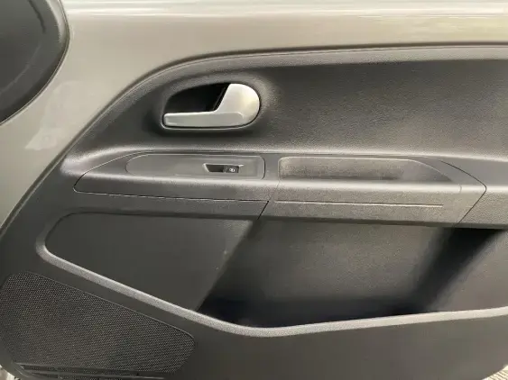 VOLKSWAGEN E-UP! I - voiture d'occasion - Photo 20