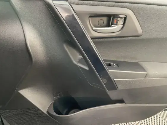 TOYOTA AURIS II - voiture d'occasion - Photo 20