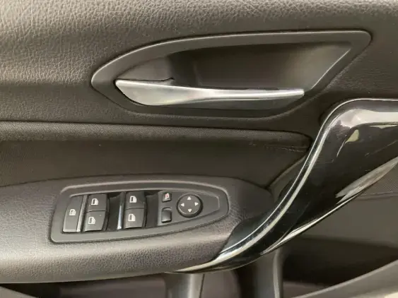 BMW SERIE 1 F20 LCI2 - voiture d'occasion - Photo 17