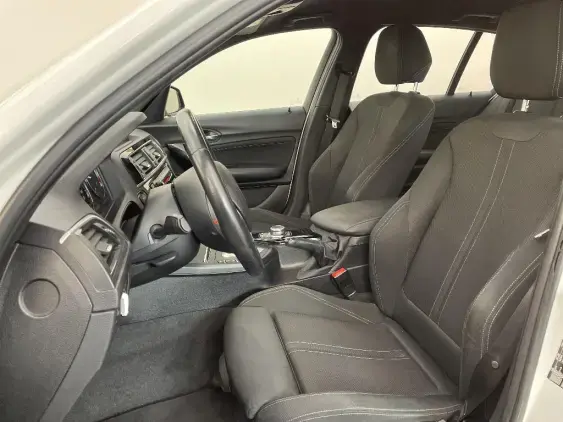 BMW SERIE 1 F20 LCI2 - voiture d'occasion - Photo 18