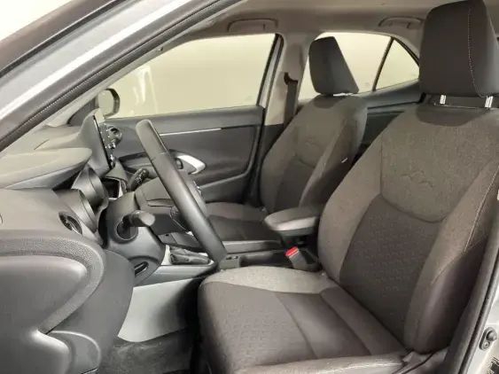 TOYOTA YARIS CROSS I - voiture d'occasion - Photo 18