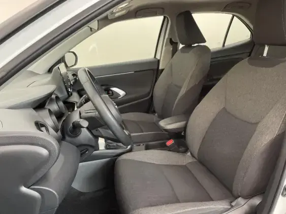 TOYOTA YARIS CROSS I - voiture d'occasion - Photo 18