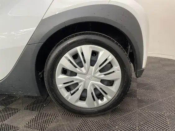 TOYOTA AYGO X - voiture d'occasion - Photo 24