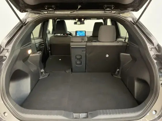 TOYOTA YARIS CROSS I - voiture d'occasion - Photo 16