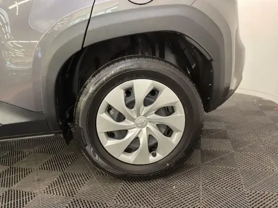 TOYOTA YARIS CROSS I - voiture d'occasion - Photo 24