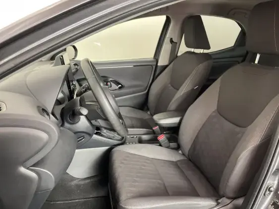 TOYOTA YARIS IV - voiture d'occasion - Photo 18