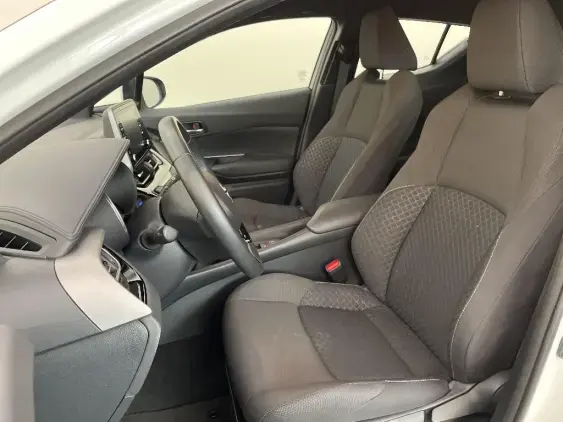 TOYOTA C-HR - voiture d'occasion - Photo 18