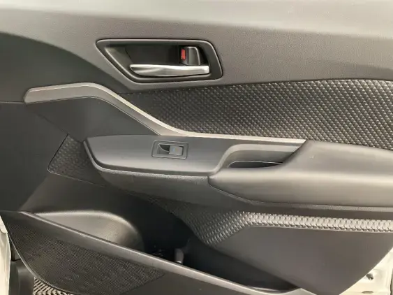 TOYOTA C-HR - voiture d'occasion - Photo 20