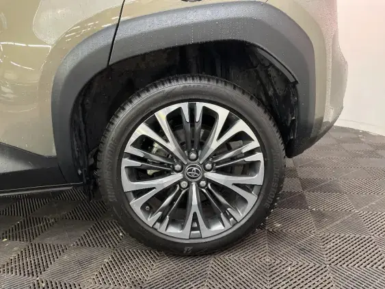 TOYOTA YARIS CROSS I - voiture d'occasion - Photo 24