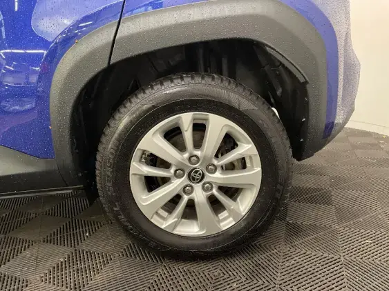 TOYOTA YARIS CROSS I - voiture d'occasion - Photo 24