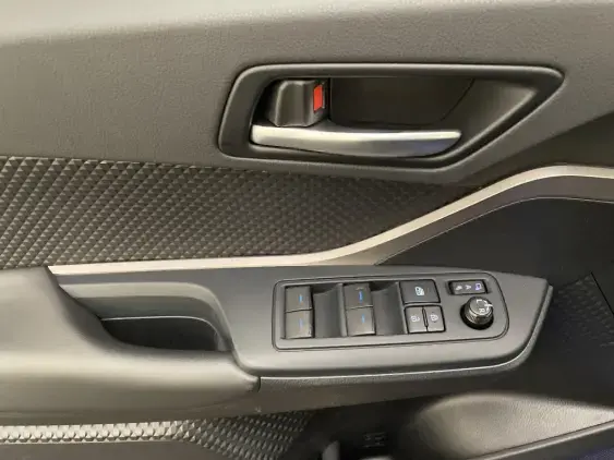 TOYOTA C-HR - voiture d'occasion - Photo 17