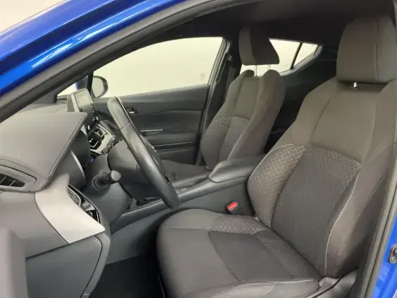 TOYOTA C-HR - voiture d'occasion - Photo 18