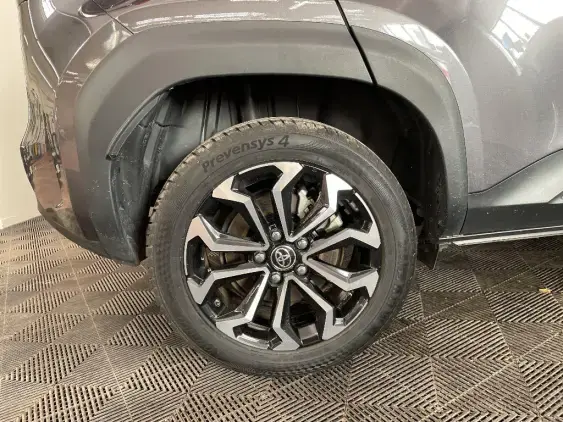 TOYOTA YARIS CROSS I - voiture d'occasion - Photo 25