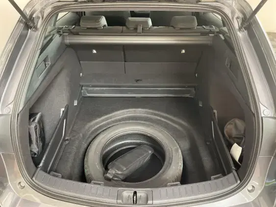 TOYOTA COROLLA TOURING SPT X - voiture d'occasion - Photo 17