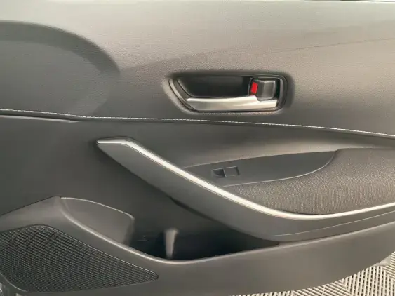 TOYOTA COROLLA TOURING SPT X - voiture d'occasion - Photo 20