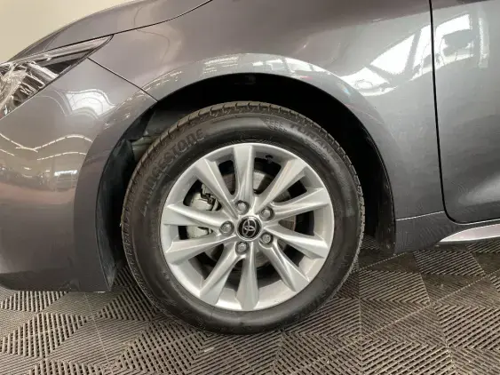 TOYOTA COROLLA TOURING SPT X - voiture d'occasion - Photo 23