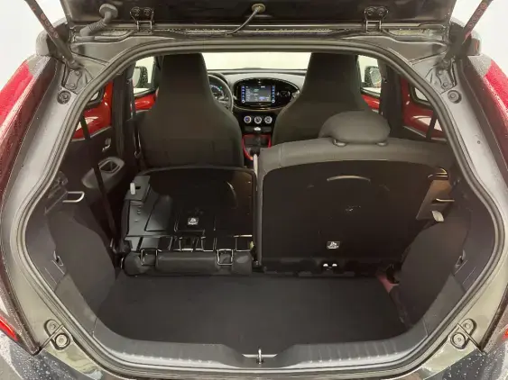 TOYOTA AYGO X - voiture d'occasion - Photo 16