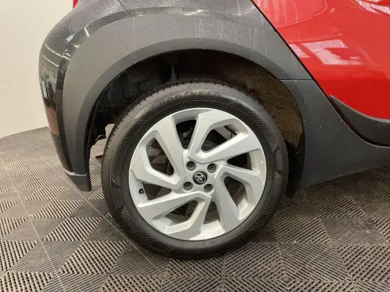 TOYOTA AYGO X - voiture d'occasion - Photo 25