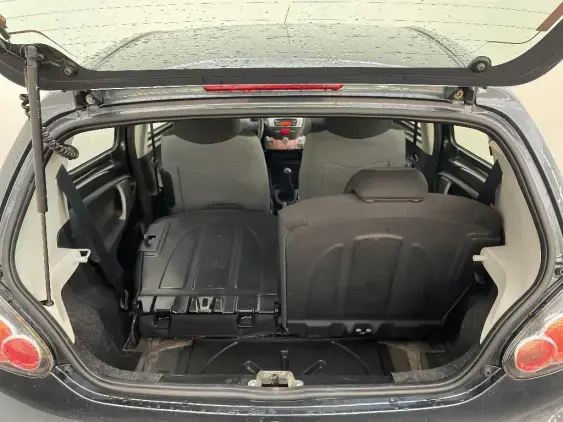 TOYOTA AYGO - voiture d'occasion - Photo 16