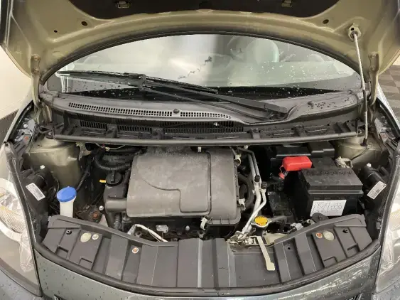 TOYOTA AYGO - voiture d'occasion - Photo 21