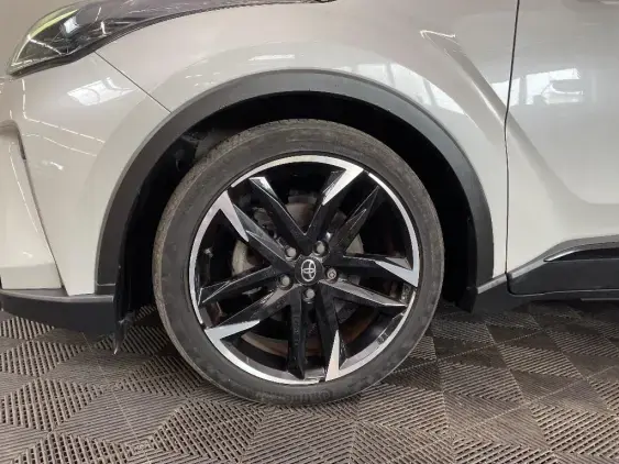 TOYOTA C-HR - voiture d'occasion - Photo 23