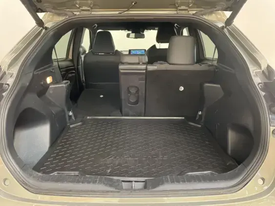TOYOTA YARIS CROSS I - voiture d'occasion - Photo 16