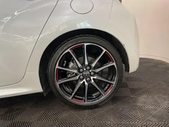 TOYOTA YARIS IV - voiture d'occasion - Photo 24