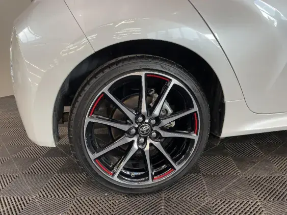 TOYOTA YARIS IV - voiture d'occasion - Photo 25