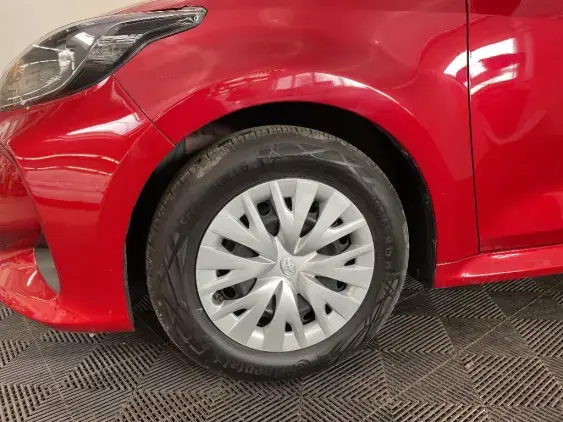 TOYOTA YARIS IV - voiture d'occasion - Photo 23
