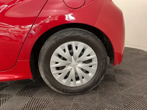 TOYOTA YARIS IV - voiture d'occasion - Photo 24