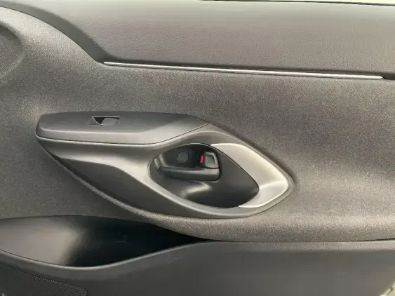 TOYOTA YARIS CROSS I - voiture d'occasion - Photo 20