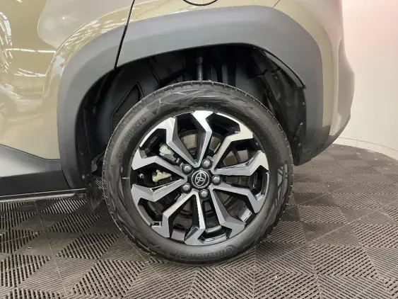 TOYOTA YARIS CROSS I - voiture d'occasion - Photo 24