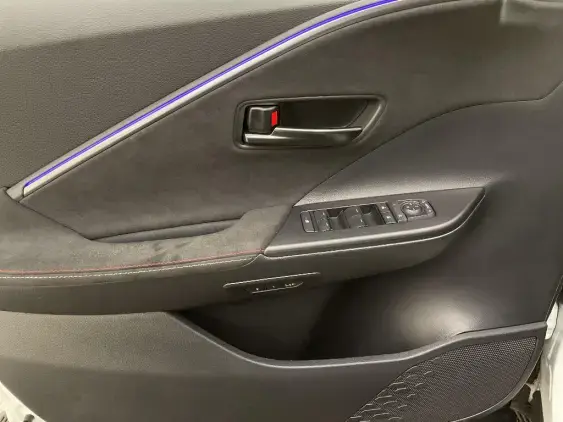 TOYOTA C-HR II - voiture d'occasion - Photo 19