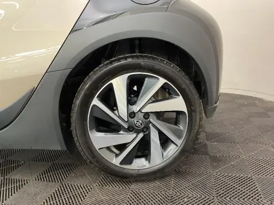 TOYOTA AYGO X - voiture d'occasion - Photo 24