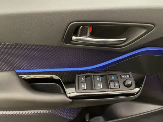 TOYOTA C-HR - voiture d'occasion - Photo 17