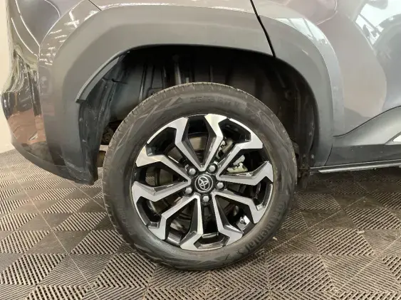 TOYOTA YARIS CROSS I - voiture d'occasion - Photo 25