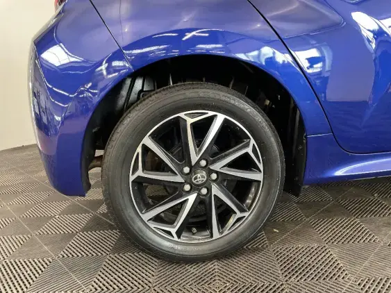 TOYOTA YARIS IV - voiture d'occasion - Photo 25