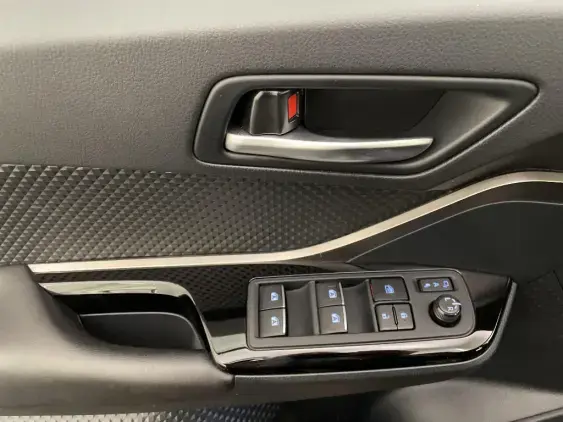 TOYOTA C-HR - voiture d'occasion - Photo 17