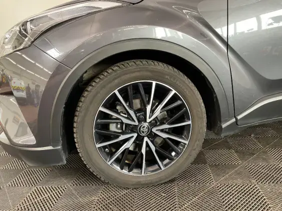 TOYOTA C-HR - voiture d'occasion - Photo 23