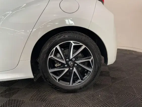 TOYOTA YARIS IV - voiture d'occasion - Photo 24